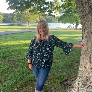 Meet your Posher, Jennifer